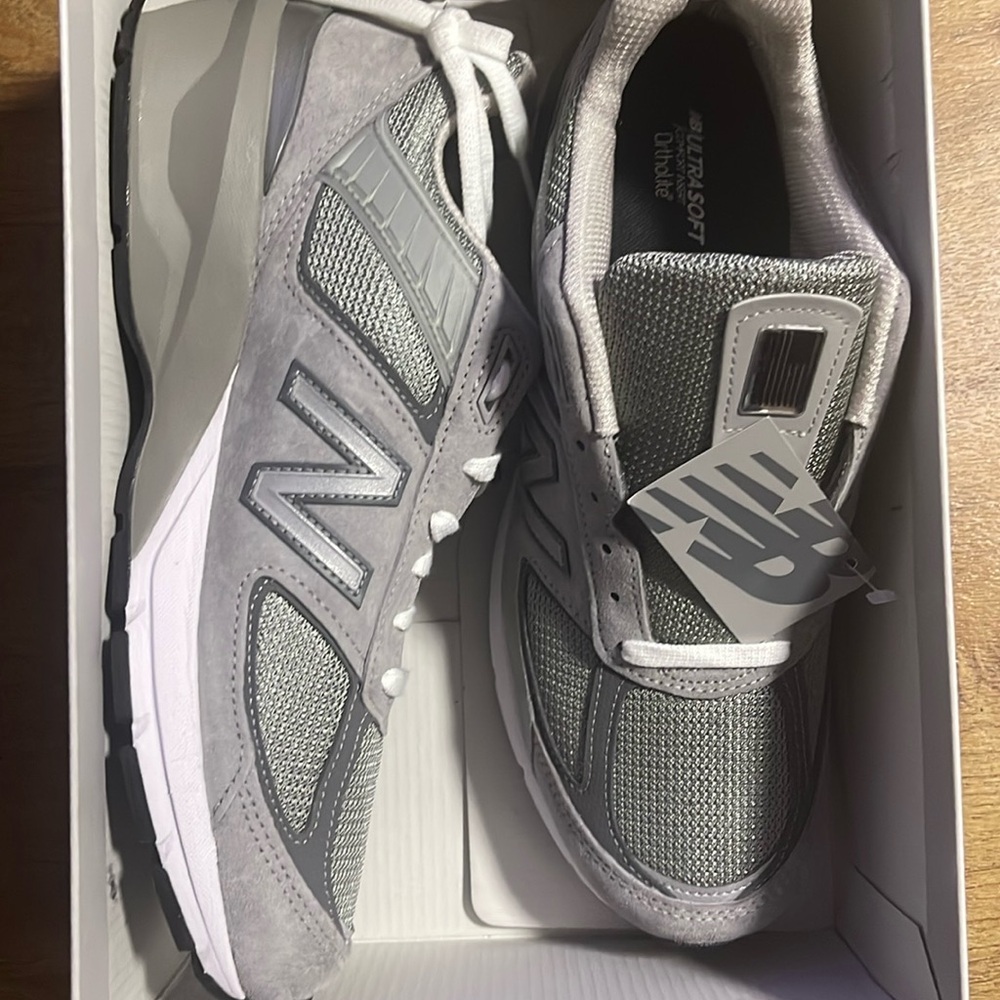 Sneakers 990’s